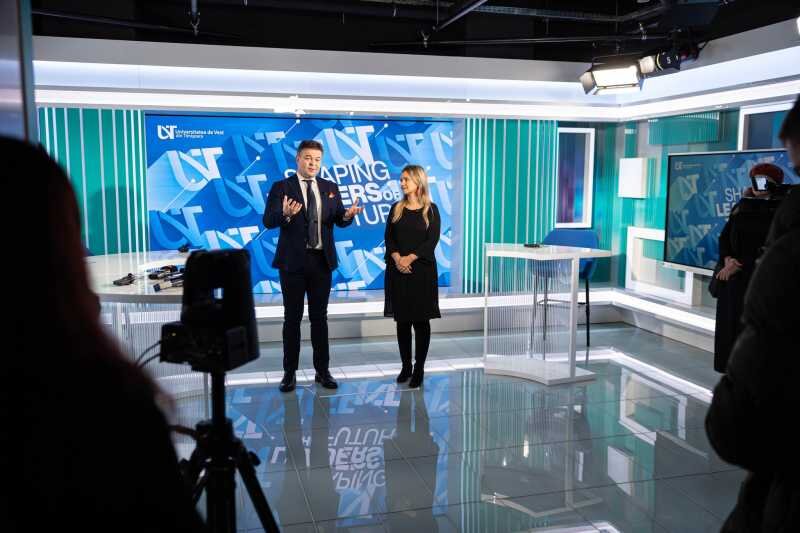 timis laborator de jurnalism ultraperformant inaugurat la uvt 6911d607061e8
