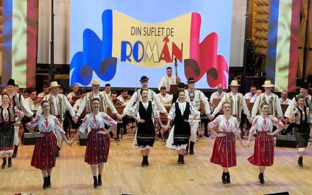 timis spectacole dedicate zilei nationale a romaniei participa si artisti din republica moldova 692454595ff2c