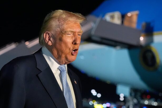trump urges republicans to vote for release of epstein files in surprise u turn 691afe16a0621
