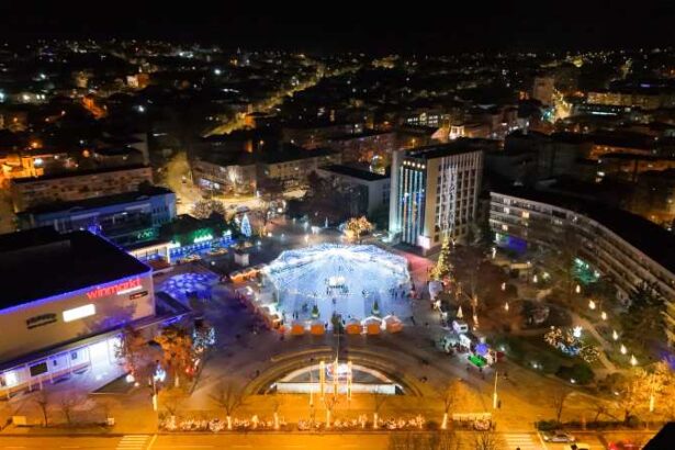 tulcea targul de craciun se deschide oficial pe 28 noiembrie in piata mircea cel batran 692464c180514