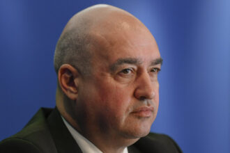 un lider pnl controversat l a bagat in audienta pe milionarul bogos la premierul bolojan dupa ce i a evaluat businessul tu ti dai seama 90 de milioane de euro cifra de af 690b8a56d42a3