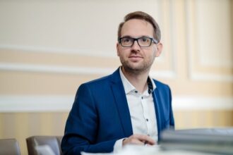 update dominic fritz anunta ca a trecut de interviul pentru obtinerea cetateniei romane romania gata sunt unul de ai tai ce intrebari i s au pus video 691591192c8bd