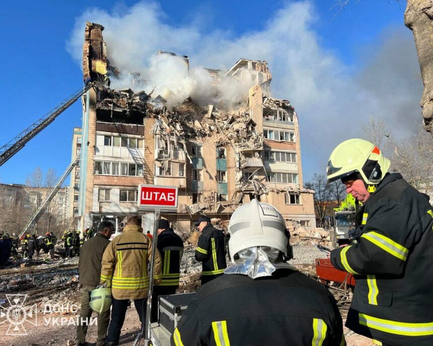 us and russian officials draft plan to end ukraine war based on capitulation from kyiv 691e73f075741