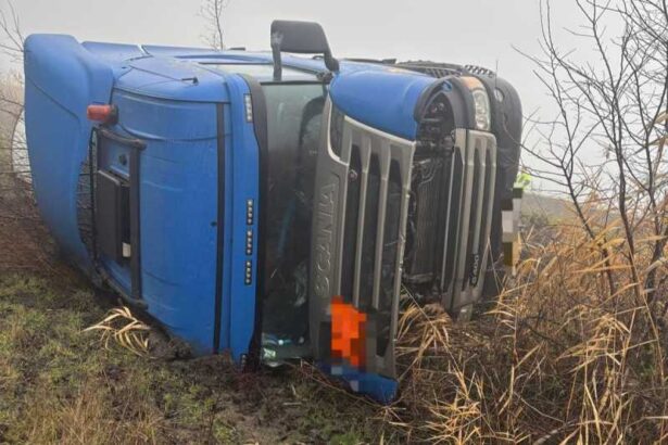 vaslui cisterna incarcata cu gpl a intrat intr un sant pe dn 26 692b07fc4e282