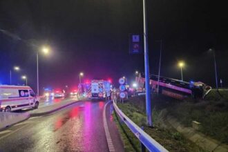 video braila autobuz iesit in afara carosabilului pe dn 22b a fost activat planul rosu de interventie 69236d866b9de