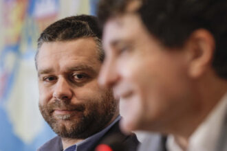 video ciprian ciucu vrea sa l invite pe nicusor dan la prezentarea programului de candidat pentru primaria capitalei este o onoare 690b2fe760ede