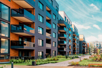 video cum au evoluat preturile chiriilor in luna octombrie in sectoarele capitalei si in marile orase 690adb8751c5a