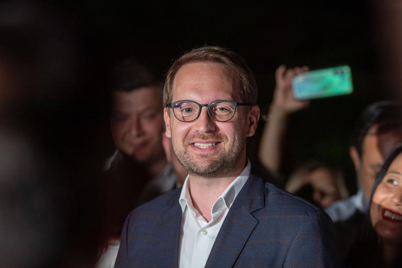 video dominic fritz nu a scapat de intrebarea cu zeitatile dacice cum a decurs interviul pentru primirea cetateniei romane 6915a3b6d0f89