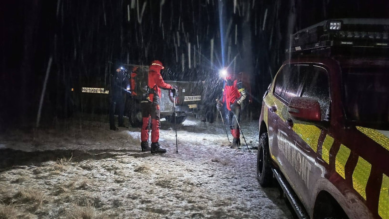 video operatiune de salvare in muntii maramuresului suspendata dupa 7 ore un ucrainean ranit de negasit 6914348f042d6