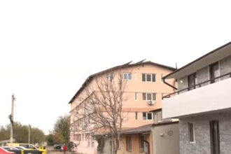 video un barbat din craiova a facut un sistem ilegal de apa si canalizare pentru care a cerut plati lunare timp de 4 ani cum functiona 6909b0d46457b