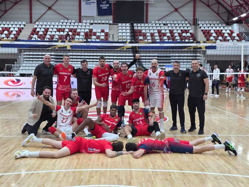 volei masculin campioana cs dinamo invinsa acasa de scm zalau in divizia a1 69068c31d761d