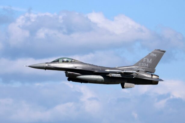 zborurile deasupra venezuelei devin riscante pe fondul tensiunilor cu sua 69215cc75bb62