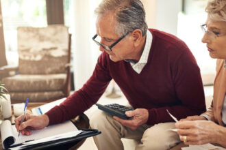 883 017 pensionari au beneficiat in octombrie de indemnizatia sociala agricultorii au primit in medie 365 de lei 6936956cf167f