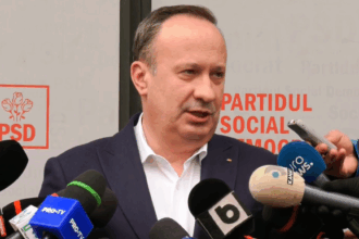 adrian caciu vedem pe unii care sunt pensionati cu 40 000 de lei cum spun cat de corupt e sistemul dar le a convenit sa iasa cu 40 000 pensie si sa taca atunci cand aveau probleme 69495ab594b15