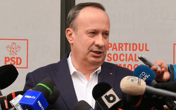 adrian caciu vedem pe unii care sunt pensionati cu 40 000 de lei cum spun cat de corupt e sistemul dar le a convenit sa iasa cu 40 000 pensie si sa taca atunci cand aveau probleme 69495ab594b15