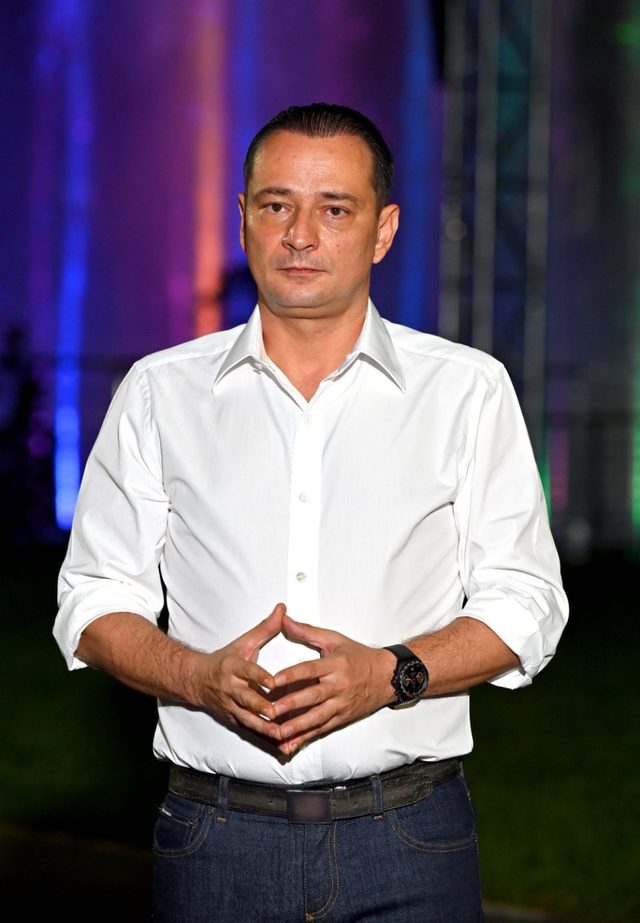 alegeri locale partiale daniel baluta vreau sa le multumesc din tot sufletul bucurestenilor care participa astazi la vot a venit timpul ca rezultatele sa fie cele care conteaza 69355716f1acc