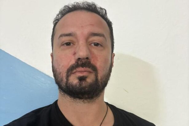 amenintari si jigniri la adresa barbatului care i a transmis lui georgescu mars la moscova 692ecffeaf1f4