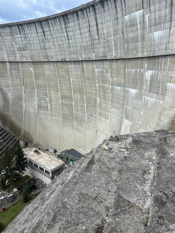 anar barajul paltinu functioneaza in conditii de siguranta structurala institutia va continua monitorizarea permanenta 694ae43ca52e8