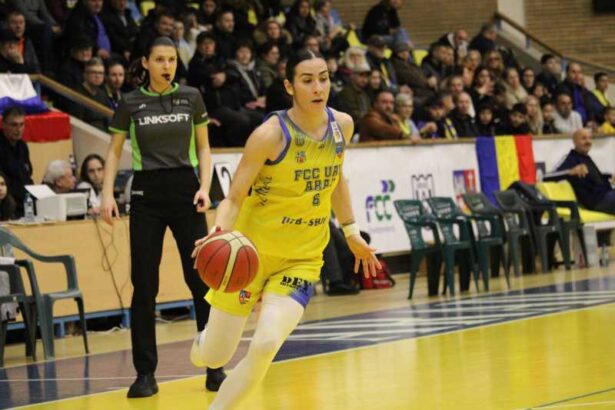 baschet feminin fcc baschet uav arad nou lider al ligii nationale dupa victoria cu cs rapid 69309b5badad1