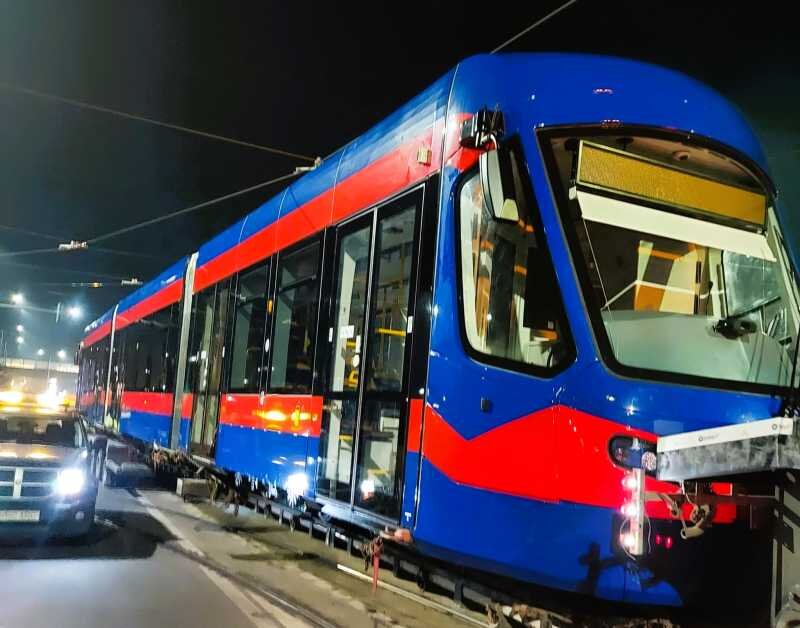 bihor ultimul tramvai din lotul celor noua achizitionate de primaria oradea a intrat in flota otl 694540816bfe1