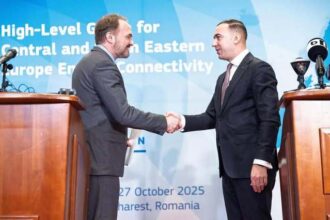 bogdan ivan ministrul energiei comisia europeana a adoptat pachetul european pentru retele energetice cadrul care pune in sfarsit romania si sud estul europei pe harta in 693ab6dded427