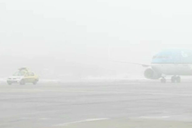 ceata da peste cap traficul aerian la iasi doua zboruri au fost redirectionate catre bacau 69459b822b297