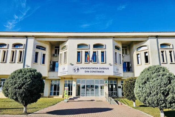 constanta expozitia retrospectiva anului 1989 la universitatea ovidius eveniment realizat de cnsas cu sprijinul agerpres 6932ca6bc46f2