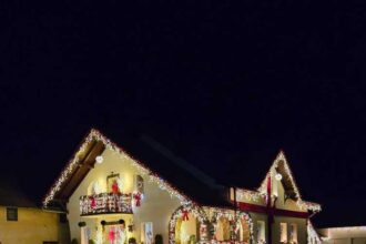 covasna a inceput concursul cea mai frumoasa casa impodobita de craciun la intorsura buzaului 694bb1834b448