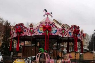 covasna primaria sfantu gheorghe a primit alt carusel decat cel comandat si spune ca e o tentativa de inselaciune 693c25dc0ac27