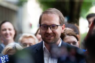 dominic fritz devine oficial cetatean al romaniei cand va depune juramantul 6942d1089622a