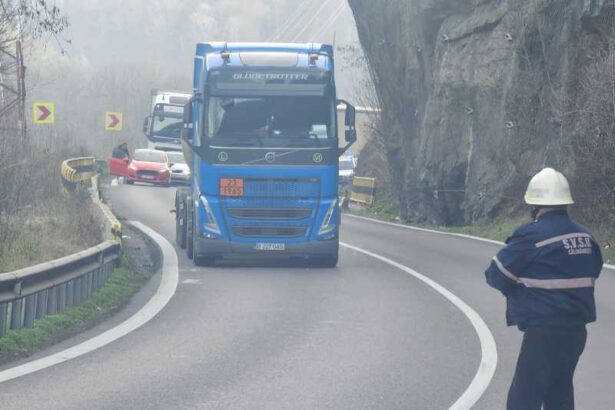 drdp craiova rute ocolitoare pentru a evita dn 7 blocat de o autocisterna care pierde gaz 6938523151e4f