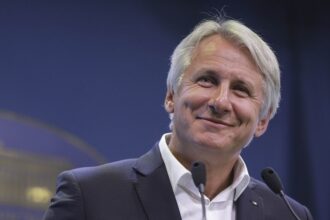 eugen teodorovici se retrage din cursa pentru primaria capitalei in favoarea lui daniel baluta 692fff89955c5