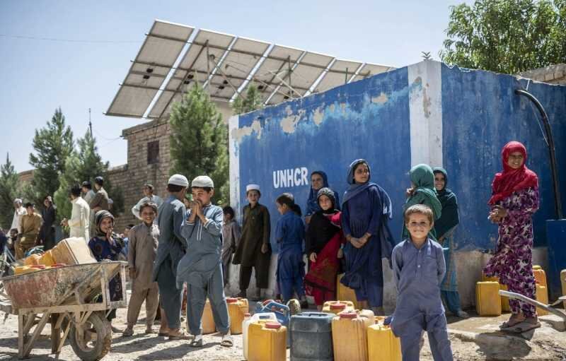 fragment de istorie 75 de ani de la inceputul functionarii inaltului comisariat pentru refugiati al onu 14 decembrie 693e5bb439856