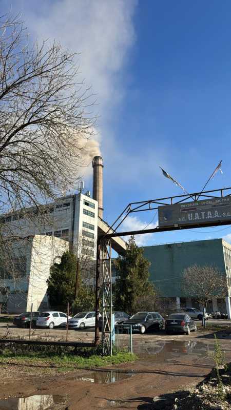 gorj a fost reluata furnizarea apei calde si a caldurii in motru stocul de carbune suficient pana pe 8 decembrie 6932bfc26fba8