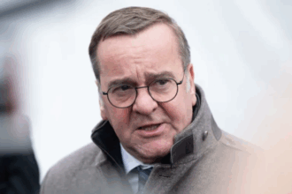 guvernul precizeaza ca vizita lui boris pistorius in romania a fost anulata din motive de sanatate presa germana relateaza ca ministrul federal al apararii are o infectie gripala 6937eadfcd770