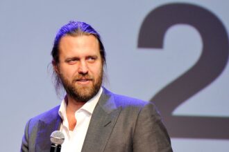 hollywood director found guilty of scamming netflix out of 11m for phantom show 693c32e75bf69