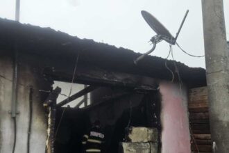 hunedoara baietel de 5 luni cu arsuri grave in urma unui incendiu la geoagiu 69494a2fade3d