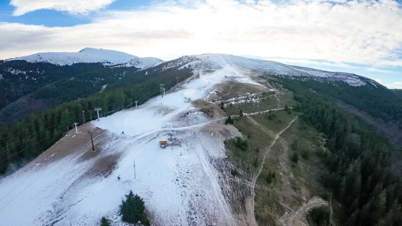 hunedoara prima sanie pe sine va fi pusa in functiune in statiunea straja 69456adf02762