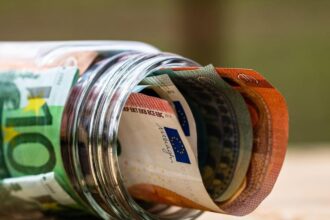 legea care limiteaza retragerea banilor din fondurile private de pensii adoptata de parlament principalele modificari aduse 694a773fcb691