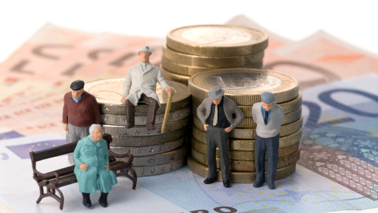 legea pensiilor private a trecut de votul final al parlamentului bolnavii de cancer nu vor mai putea retrage banii integral 694a70e0a253a