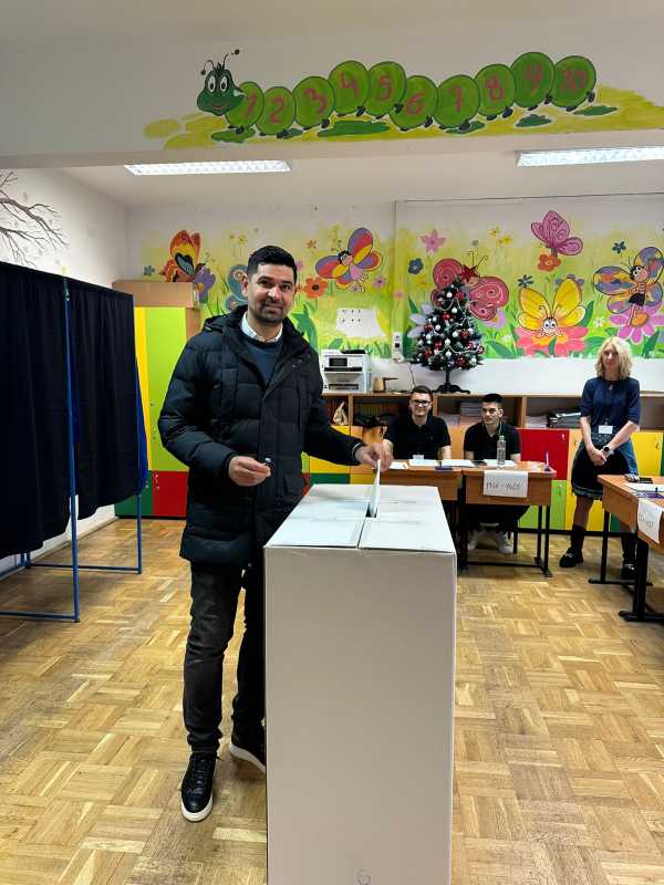 localepartialepmb2025 george cristian tuta spune ca a votat cu gandul la viitorul capitalei si al locuitorilor sai 693592d7741ea