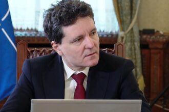 magistrati la cotroceni nicusor dan cred ca dezbaterea este utila si pentru ca publicul larg sa inteleaga conditiile de munca ale magistratului discutiile vor continua 694932baf0649