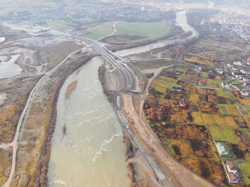maramures podul rutier spre ucraina aproape finalizat traficul va fi deschis in anul 2026 6931547de8292