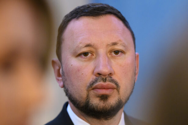 mircea fechet apel dupa cazurile de lepra din cluj napoca romania are nevoie de un mecanism care sa depisteze la timp boli infectioase de import 694a5d131ecf3