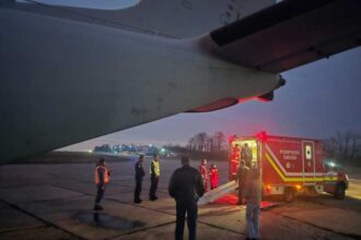 misiune umanitara a fortelor aeriene romane doi pacienti cu arsuri transportati la bruxelles 69500773686fb