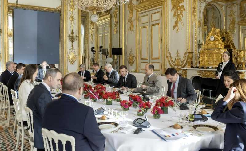 nazare despre intalnirea de lucru cu emmanuel macron discutiile au reconfirmat soliditatea relatiei strategice dintre romania si franta 6939410800b4c