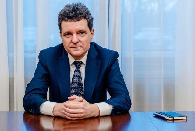 nicusor dan mesaj de anul nou pentru toti romanii oriunde s ar afla privind spre 2026 este esential ca statul roman sa devina mai eficient mai corect si mai aproape de cetateni 695557aef2a85