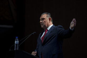 scandal dupa alegeri deputatul nicolae paun acuza dubla masura fata de romi 6939071d7af19