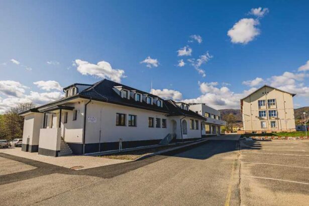 sibiu verificari la spitalul orasenesc cisnadie dupa ce o asistenta medicala a fost arestata preventiv pentru omor 69523f7b7fa03