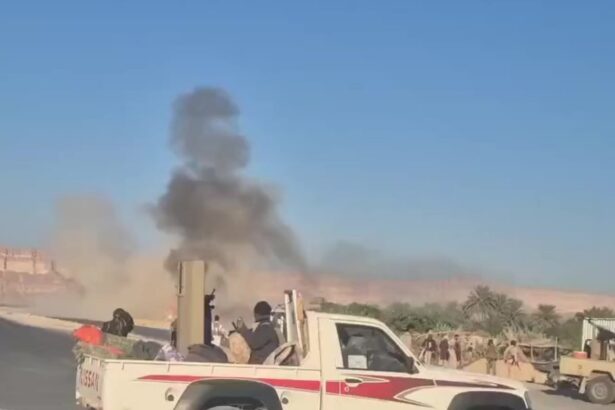 southern separatists on rise in yemen report saudi airstrikes near positions 694e90533fb86